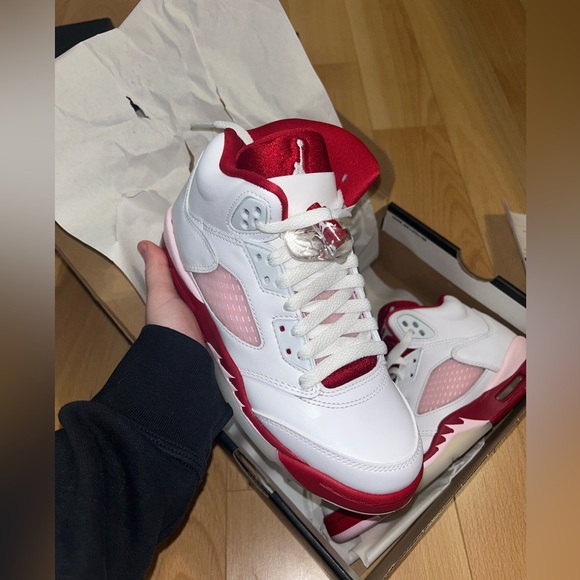Retro 5 (White Red and Pink) GS - Picture 3 of 3
